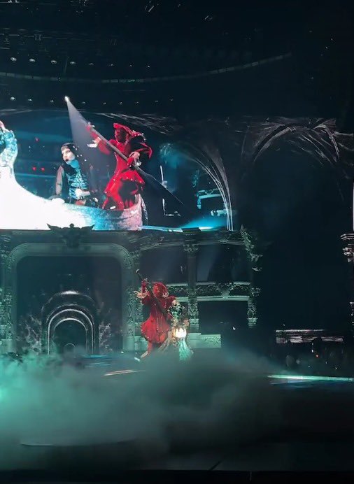 THE MAYHEM BALL: THE ART OF PERSONAL CHAOS

INTRO: MANIFESTO OF MAYHEM
#1. Bloody Mary
#2. Abracadabra
#3. Judas/Aura
#4. Scheiße
#5. Garden of Eden
#6. Poker Face

ACT II: AND SHE FELL INTO A GOTHIC DREAM
#7. Perfect Celebrity
#8. Disease
#9. Paparazzi
#10. LoveGame
#11.