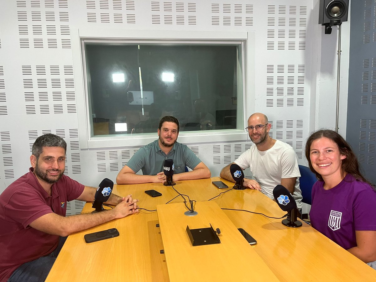 Revista Castells (@revistacastells) on Twitter photo El programa d'aquesta setmana ‘El Pom de Baix’ (de
<a href="/canalblau/">Canal Blau</a> i la Revista Castells) té com a convidats als caps de colla dels <a href="/borinots/">Castellers de Sants</a>, <a href="/jovedesitges/">Jove de Sitges</a> i <a href="/CdAltafulla/">Castellers d’Altafulla</a>:
▶️ El podeu veure o sentir aquí:
👉revistacastells.cat/2025/07/el-pom…
#castells #castellers El programa d'aquesta setmana ‘El Pom de Baix’ (de
<a href="/canalblau/">Canal Blau</a> i la Revista Castells) té com a convidats als caps de colla dels <a href="/borinots/">Castellers de Sants</a>, <a href="/jovedesitges/">Jove de Sitges</a> i <a href="/CdAltafulla/">Castellers d’Altafulla</a>:
▶️ El podeu veure o sentir aquí:
👉revistacastells.cat/2025/07/el-pom…
#castells #castellers