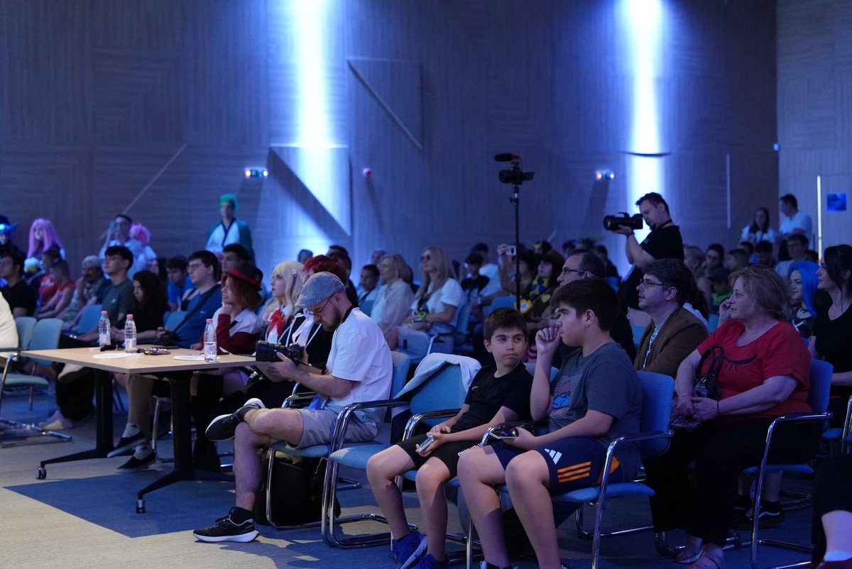 The Knowledge Foundation 2025 #VR Hackathon held in partnership with #UnitedNations <a href="/UN__Cyber/">Global Programme on Cybercrime</a> #CyberDohaCenter, #CreaTech and #Web3Foundation has concluded, with the winning teams claiming victory, prizes and prestige! 

Competitors conceived &amp; developed engaging, innovative,