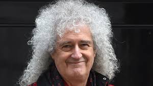 StevenIsserlis's tweet image. A very happy 78th to the brilliant Brian May! Great man - AND hair, of course. I was once at a Paul McCartney concert in Tokyo. A group of young people rushed up: "Are you Brian May?" I still feel bad when I think of the disappointment in their faces when I told them I wasn't...