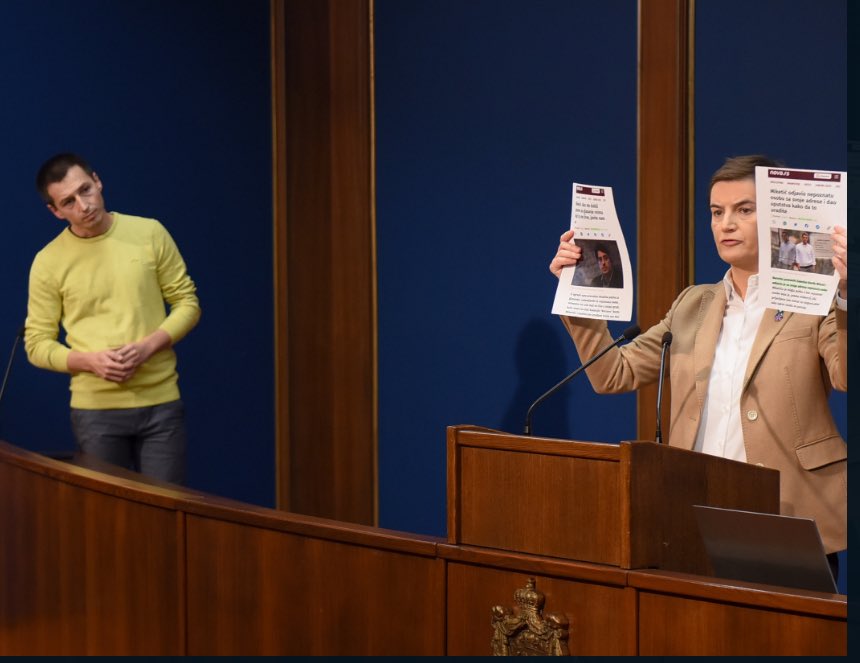 Kad smo kod targetiranja porodice i kućnih adresa: 

Ovako je <a href="/anabrnabic/">Ana Brnabic</a>, u danu kada je prećeno silovanjem mojoj maloletnoj kćerki, pokazivala ulaz moje zgrade sa sve tačnom adresom. Tadašnja premijerka je sazvala spec. konferenciju za novinare a potom imala i spec. showcase u