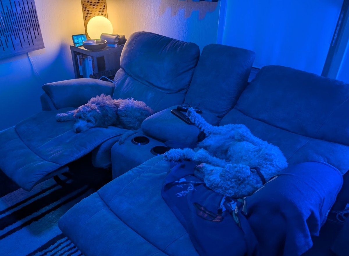 Some great ideas don't age well.. #lazboy