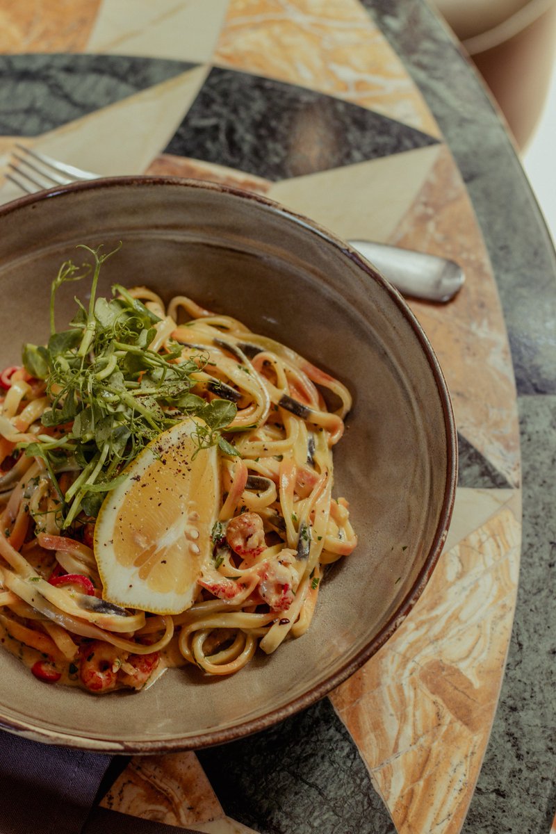 Chef de Partie – Devour
Click below for details
holmfirth.info/chef-de-partie…