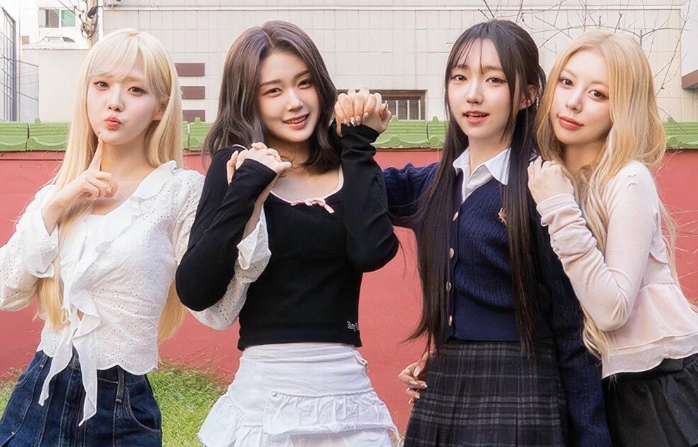 paobam8's tweet photo. look at them, they’re so pretty 🥹</3

#PinkPower #잔망루피 #ZANMANGLOOPY
#tripleS #트리플에스 @triplescosmos 
#서연 #혜린 #유빈 #시온
#SeoYeon #HyeRin #YuBin #ShiOn https://t.co/jx5ViXpkXg
