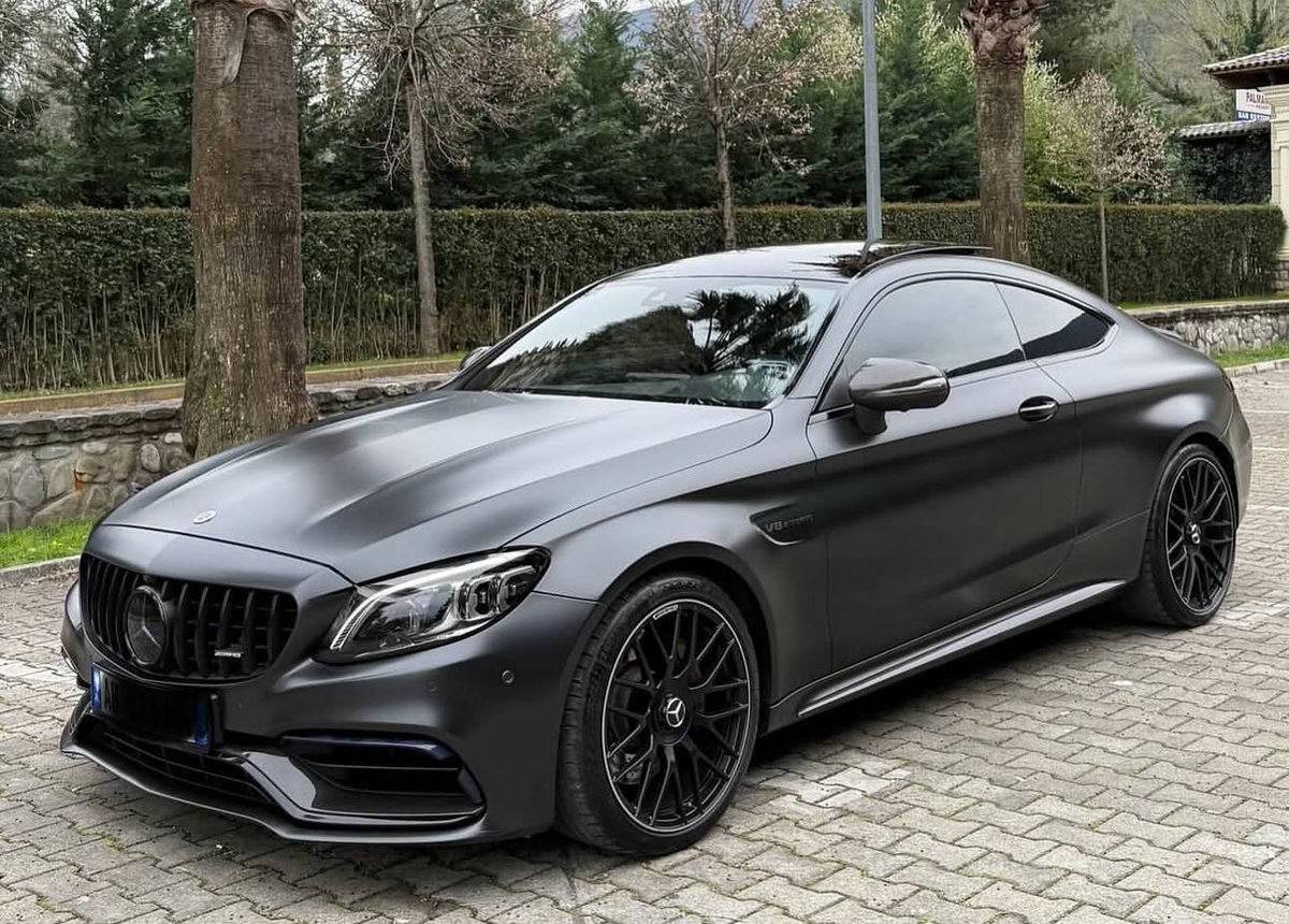 carpxrnpicx's tweet photo. C63s AMG https://t.co/tym423MNCE