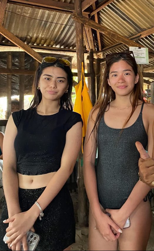shesintomikha's tweet photo. Ang cute ng Mekaya para silang umahon lang sa swimming pool para kumuha ng inihaw na hotdog at liempo tas napicturan https://t.co/CP9UkXRXN5