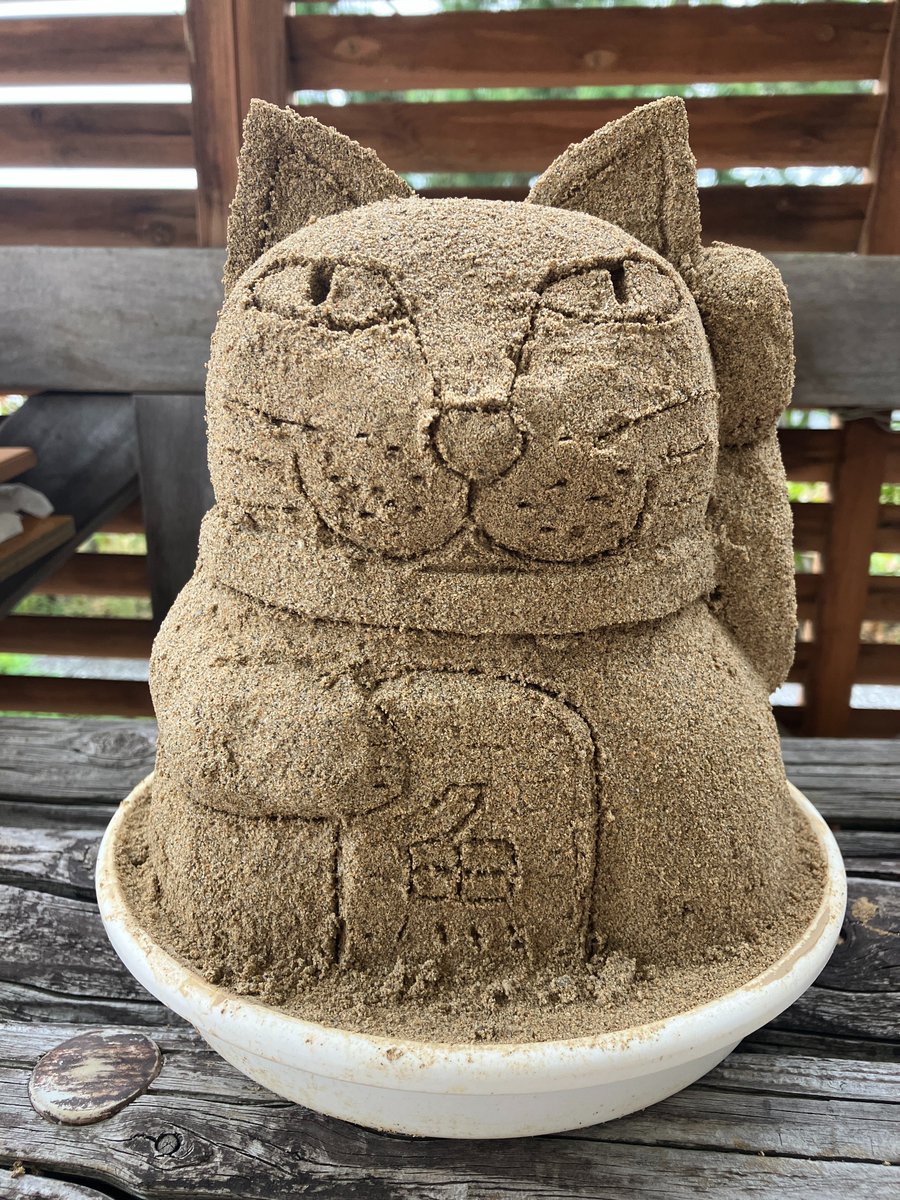 sand_pal's tweet image. \夏休み自由研究🔎応援企画①/
🐱ミニ砂像で「まねきねこ」を作ろう!
🐱日程 7/29火・8/5火・8/19火
🐱対象 小学3年生以上
🐱各日定員15名・参加料¥500
🐱要予約【msgp@circus.ocn.ne.jp】まで氏名・年齢・電話番号をお送りください。お気軽にご応募ください💁
#鳥取砂丘 #ワークショップ
