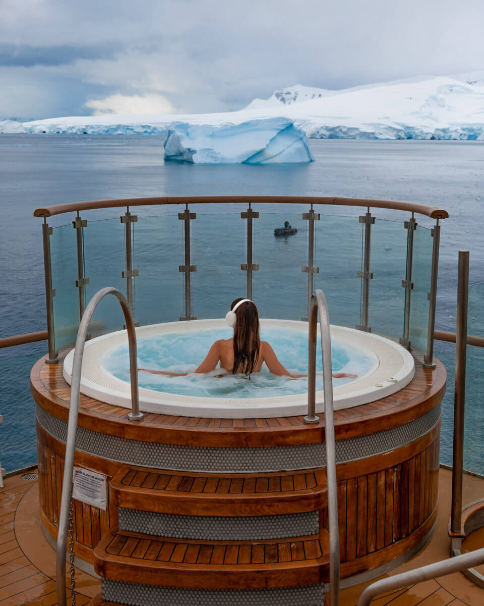 rmcentush's tweet image. watching antarctica cruise vids thinking about shackleton and shaking my head. men wanted for hazardous journey, bitter cold, long months of darkness, and a balcony suite