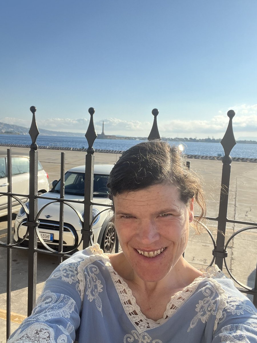 sensinglorna's tweet image. First sightings in Sicily, where I’m giving a talk at Università di Messina, a conference exploring 'genius, madness and creativity'. I present #ACreativeTransformation, my own breakdown, breakthrough and infinite creativity. Expect many pictures. It will be a colourful few days!