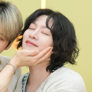 🤯😍😍😍😍TOO PRETTY😍😍😍😍😍🫠

#KimHeechul #Heechul #김희철 #金希澈 #ヒチョル #우주대스타 #SUPERJUNIOR #슈퍼주니어 #SJ_20TH_EXPRESSMODE #ExpressMode #슈주_20년째_익스프레스모드 #SuperJunior25