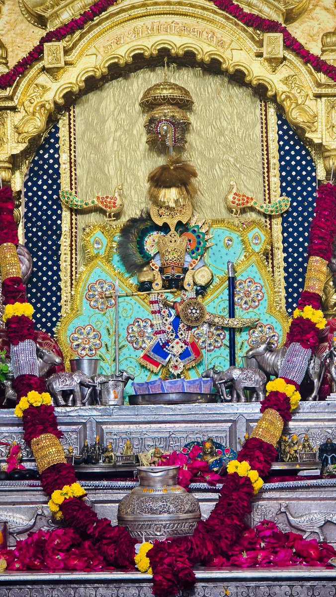 *#दिं: 17 जुलाई 2025*
*#आज_के_श्रृंगार आरती दर्शन 🌸🙏*
      
*༺꧁🌺जय श्री सांवरिया सेठ जी🌺꧂༻*
*#_मालिक_म्हारो_सांवरो🙇🏻🙌🏻💞*