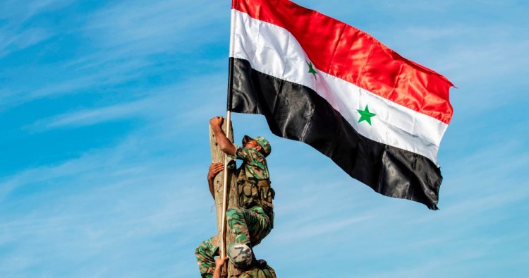 VanessaBeeley's tweet image. If you call Jolani's Takfiri agents the 'Syrian Army' you are insulting the Syrian Arab Army that died for Syria for 14 years, watering the sacred soil of their homeland with their blood and holding back the terrorist flood which gave time to Hezbollah and regional Resistance…