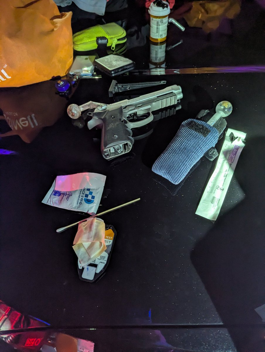 Oh geez <a href="/OfcJacik_PPD/">Ofc. Logan Jacik</a> is in the traffic zone two shift straight taking methamphetamine off the road. #nocrimeinpapio