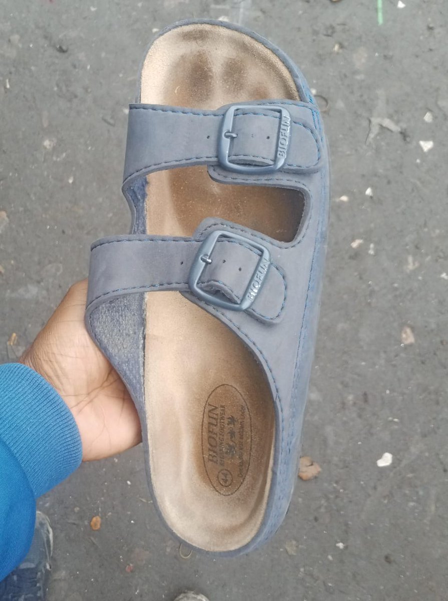 Bado unavaa umoja, si tunadunga Birkenstock 😍😍

Leteni orders za Birkenstock 🙏🏾
📞 07 255 249 54