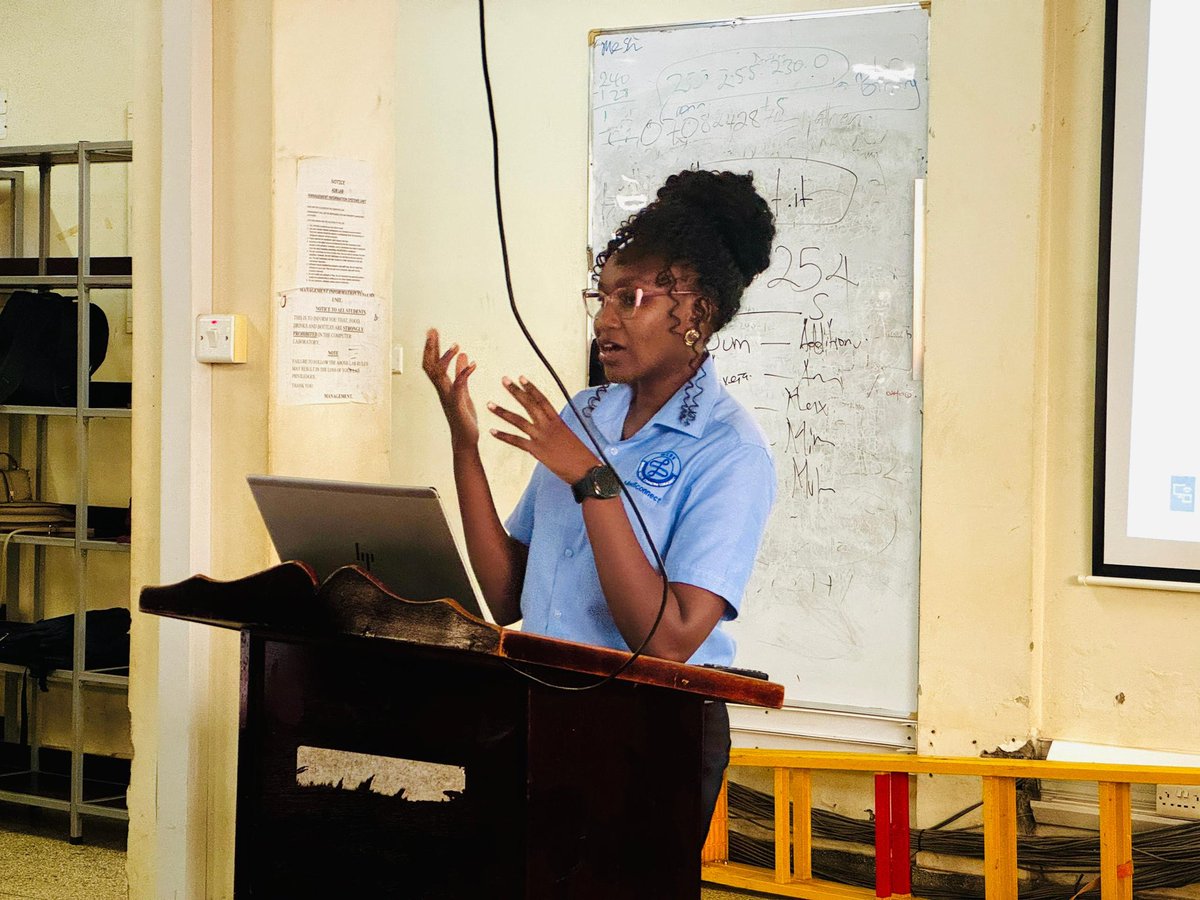 TikoJoy01's tweet image. 💡 Digital empowerment for the next generation!
@UNICEFUganda , @Educ_SportsUg & MUBS ICT Centre @MUBSICTCentre @MubsOfficial are training out-of-school youth (15–25 yrs) with practical #DigitalSkills to boost employment, innovation & entrepreneurship.
#YouthEmpowerment