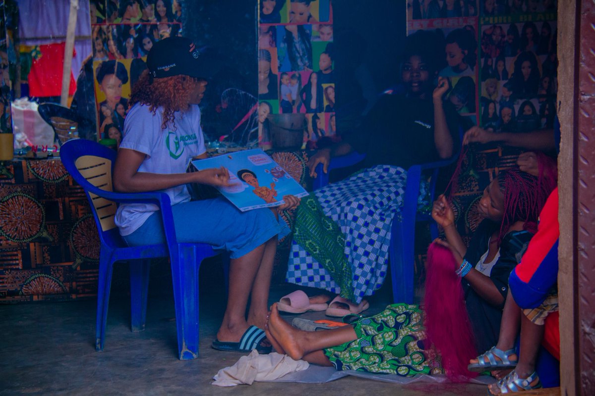 Contre le choléra, la communauté est notre première ligne de défense
À Alunguli (Maniema) nos équipes sensibilisent sur les gestes préventifs et les bons réflexes face aux symptômes
Chaque geste compte. Ensemble, sauvons des vies.
#EndCholeraNow #HealthForAll <a href="/UKinDRC/">UK in DRC</a> <a href="/OMSRDCONGO/">OMS RDC</a>