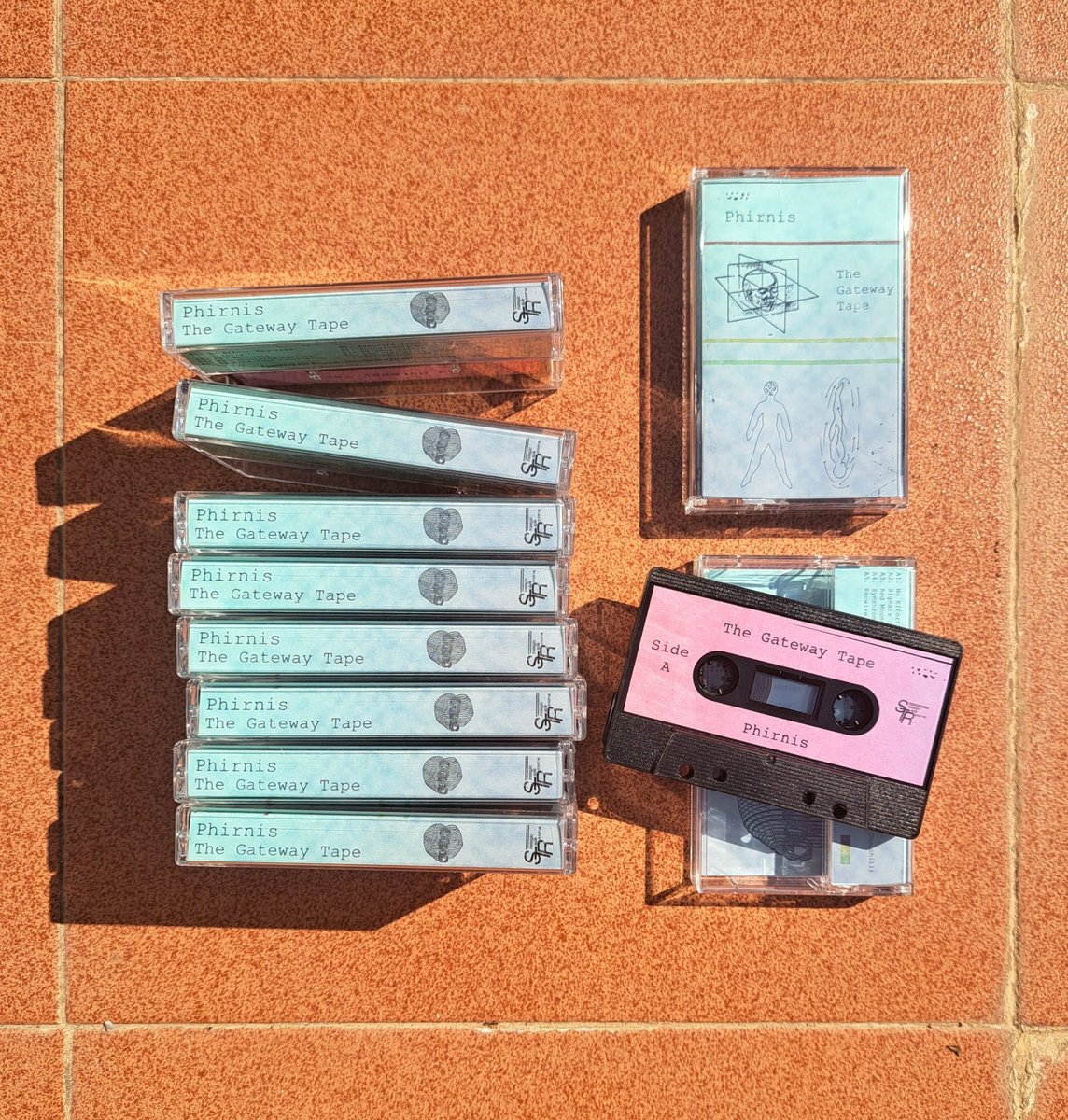Tomorrow's release day for The Gateway Tape on Strategic Tape Reserve, which was three years in the making. During those years, I imposed a necessary holiday ban on all Phirnis HQ staff. This has now been officially lifted.

Here are the final advance codes:

5k2k-j2ab
gymk-kduw