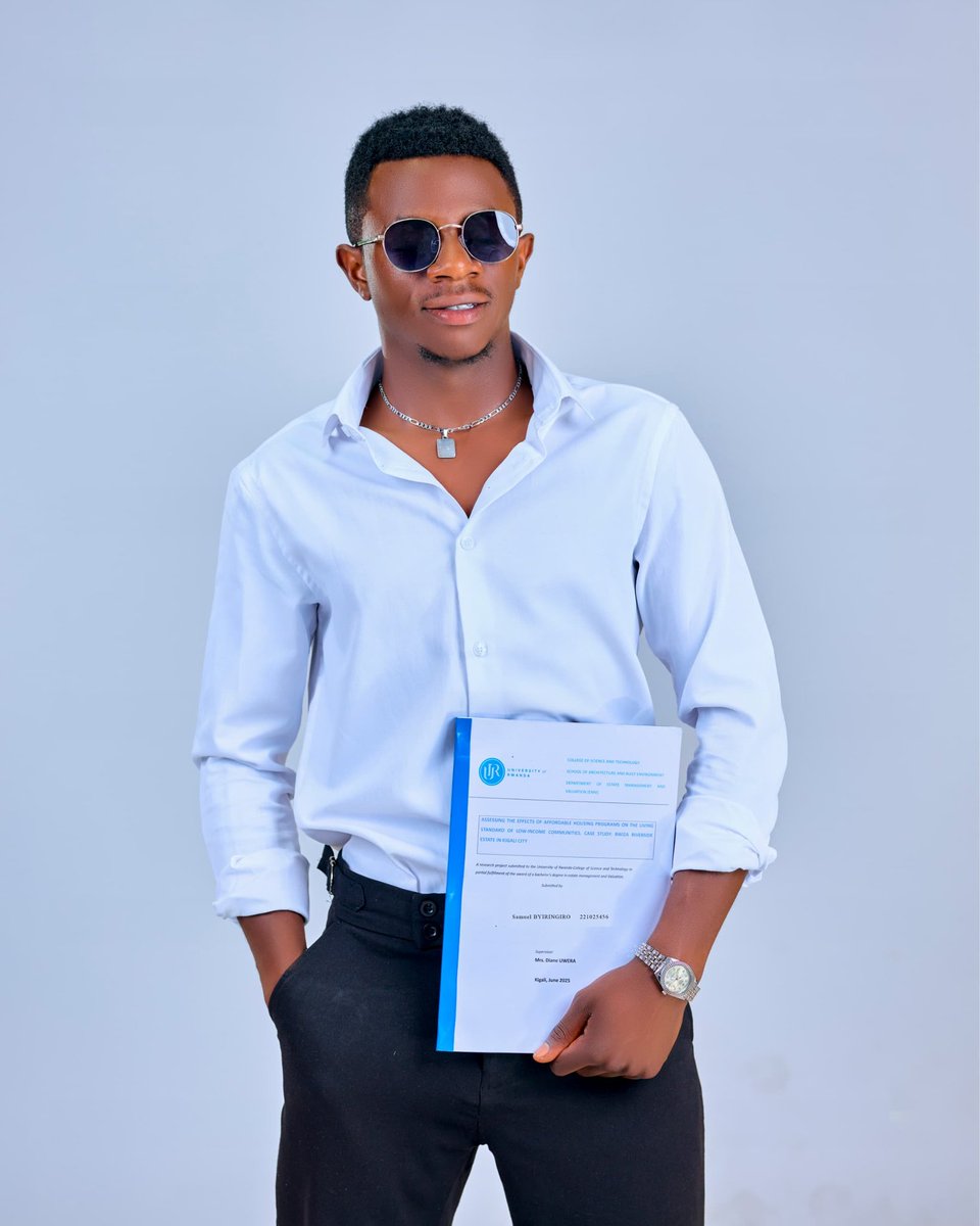 Saver Image Official (@saverimage) on Twitter photo "Just defended my final thesis at <a href="/Uni_Rwanda/">University of Rwanda</a> 🎓💪!
All the late nights, early mornings, and endless cups of coffee were worth it.
I'm officially a graduate! 🎉😊
#UR #ProudAlumni #ThesisDone" "Just defended my final thesis at <a href="/Uni_Rwanda/">University of Rwanda</a> 🎓💪!
All the late nights, early mornings, and endless cups of coffee were worth it.
I'm officially a graduate! 🎉😊
#UR #ProudAlumni #ThesisDone"