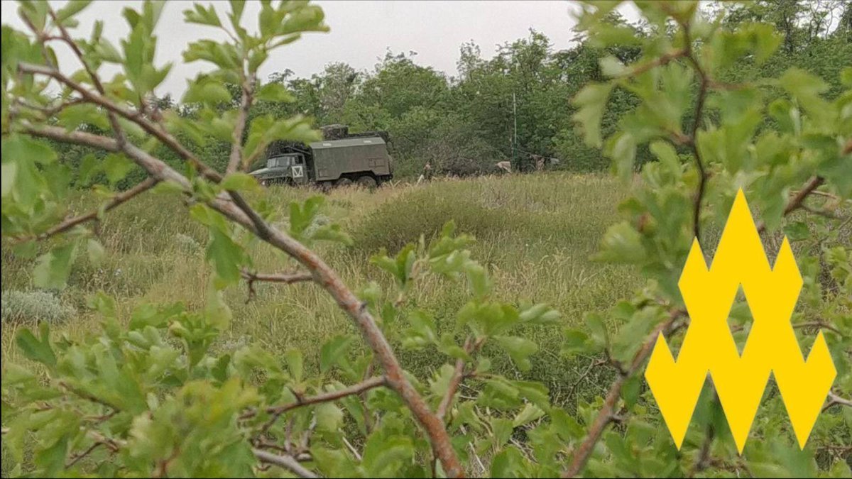 atesh_eng's tweet image. ❗️An ATESH agent exposed positions of Russia’s 36th Motor Rifle Brigade in Donetsk — Ukrainian forces hit targets incl. rare EW and UAV systems. All intel passed to Ukraine’s Defense Forces. #Donbas #RussianUkrainianWar