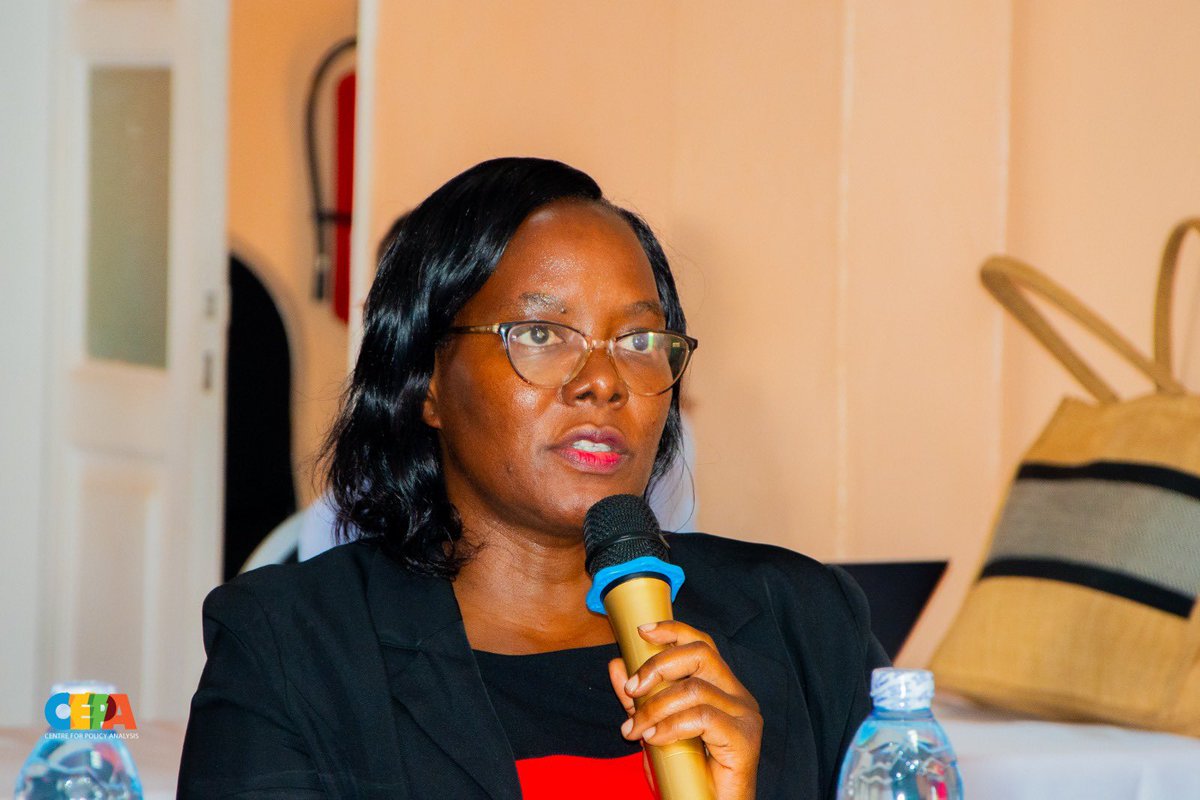 Rights4Her1's tweet image. ๐ง We want to take this opportunity to thank @centre4policy, in collaboration with Avocats Sans Frontiรจres (ASF - Uganda) for convening a timely training that offered critical insights into the legal and operational environment facing civic actors in Uganda.
#TogetherWeDefend
