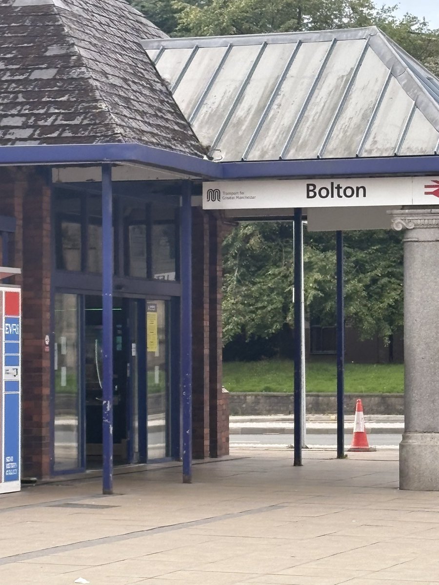 lisaelliott01's tweet image. Can’t believe how long ago it was that I used to commute from here everyday … #10YearsLater and heading into Manchester for a business meeting is bringing back so many great memories of our IQP days @MFTnhs @MFT_QIT 💙 ✨
@vblanchard1 @change_experts