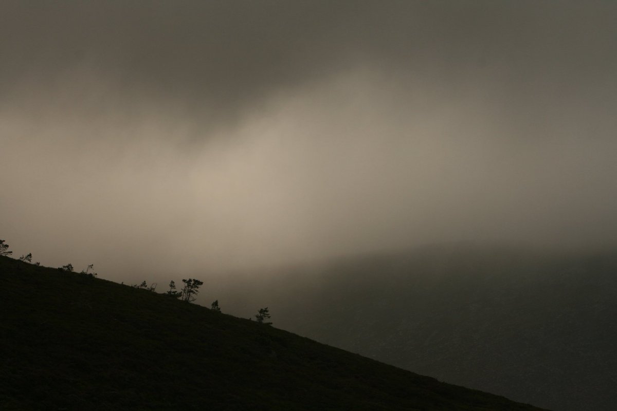 #picoftheday Edge The World 4000 ft <a href="/ladycultreboot/">Freyja</a> <a href="/PennineThe/">The Pennine Painter</a> <a href="/raiphsays/">Oor Red Raiph 🏴󠁧󠁢󠁳󠁣󠁴󠁿🇮🇪🇩🇪</a> <a href="/staithesartist/">Sue Nichol</a> <a href="/MarySummer1966/">Mary Summer</a> <a href="/pilaraymara/">Pilar Fernandez</a> <a href="/GREIGEYESBIKER1/">GREIGE🏴󠁧󠁢󠁳󠁣󠁴󠁿🏍🚑</a> <a href="/moleatthedoor/">mole at the counter</a> <a href="/mrs_counter/">Caz Bailey🎗️💚🤍💜</a> <a href="/lorri1962/">Supergran Lorri Independence for Scotland</a> <a href="/Catrionareids/">Catrìona Reid</a> <a href="/JohnDowson66/">Adult Human Male of Steel 🟥 💚🤍💜</a> <a href="/colz261/">Right Hon .Lady Colz of Aberdeen 🏴󠁧󠁢󠁳󠁣󠁴󠁿</a> <a href="/ArgyllSeaGlass/">🏴󠁧󠁢󠁳󠁣󠁴󠁿Mike - ArgyllSeaglass 🏴󠁧󠁢󠁳󠁣󠁴󠁿</a> <a href="/weestie97/">Highland Extremist CyberNat</a> <a href="/cee4cat/">Simone</a> <a href="/defiaye/">Brave</a> <a href="/Becca3Artach/">Becca Thorne</a> <a href="/Heeev_/">Heather</a>