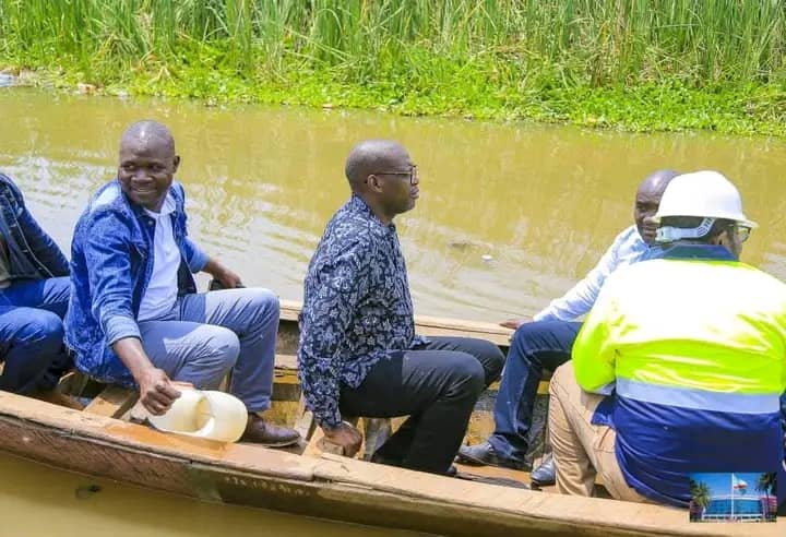 SekasPatrick's tweet image. 🚨#RDC : Tout MUSWAHILI PHONE qui fait encore confiance à Félix Tshisekedi finira prendre une pirogue…