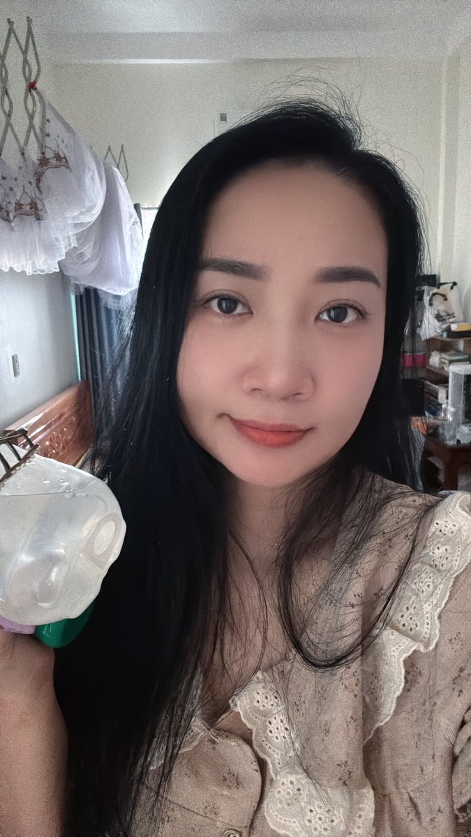 Mei Vân tweet media