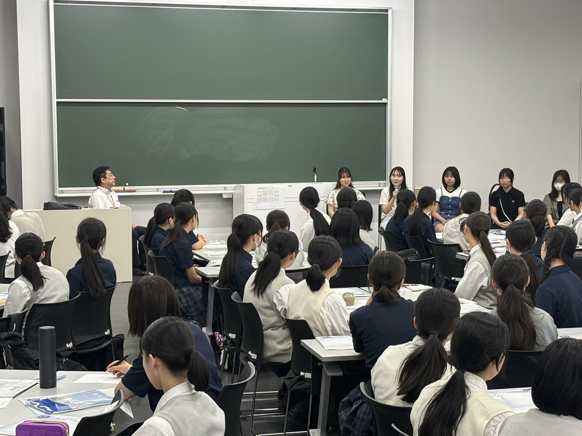 7/10（木）、高大連携協定を結んでいる国府台女子学院高等部の生徒さんが、習志野キャンパスを訪問してくれました！

習志野キャンパスにある3学部の説明、ワークショップ、研究室見学、在学生とのトークセッションを行い、自らの進路を考える機会になったのではないでしょうか？

#東邦大学 #薬学部