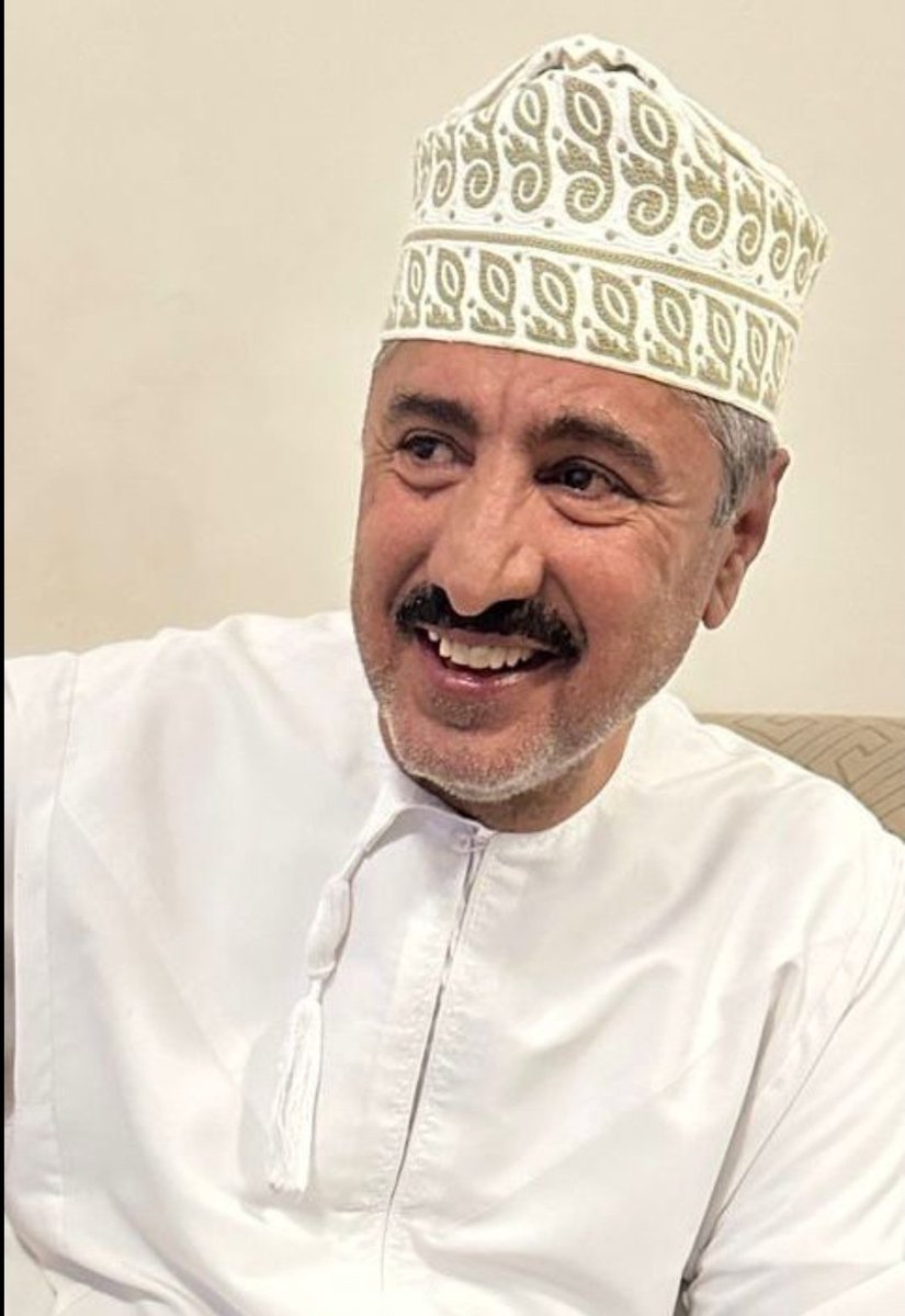 AhmedBinFareed1's tweet image. بقلوب مؤمنه بقضا الله وقدره , تلقينا نبأ وفاة المرحوم الاخ العزيز / خالد رويس ابوبكر محسن بن فريد ، والذي توفى امس الأربعاء في عمان بمدينة مسقط، بعد صراع طويل مع مرض السرطان اعاذنا الله وإياكم منه.
وبهذا المصاب الجلل، نتقدم بخالص التعازي وعظيم المواساة إلى ولده مازن ،إلى…
