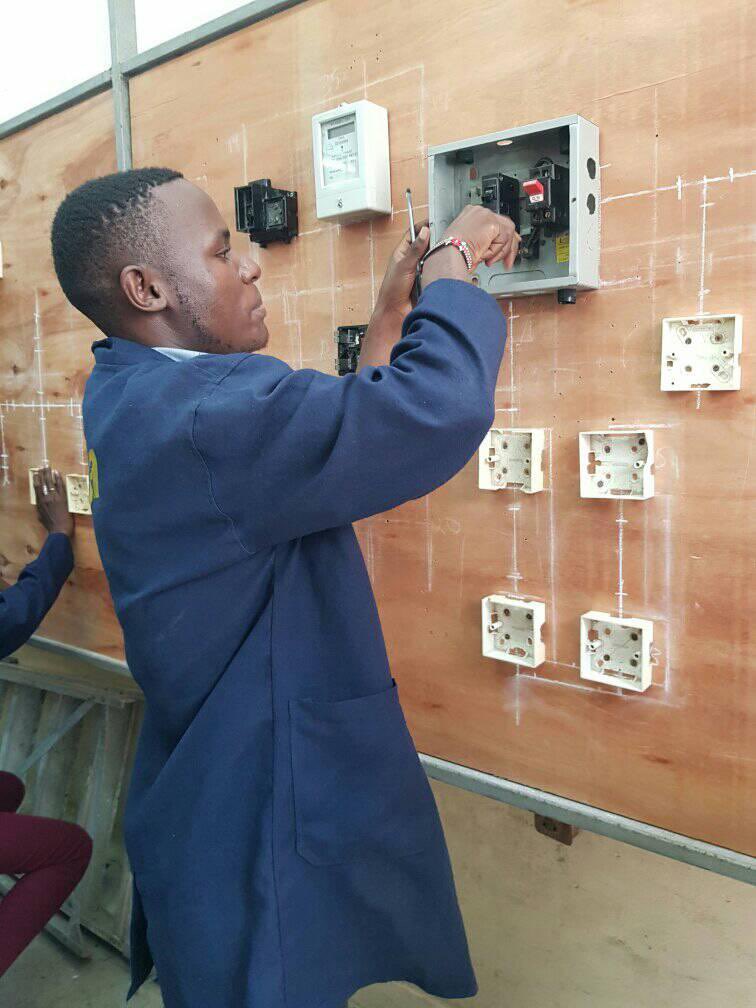With a background in Electrical and Electronics Engineering, I thrive on creating innovative solutions across diverse sectors. My work encompasses developing advanced telecommunications systems, deploying sustainable solar installations, electrical installations and establishing