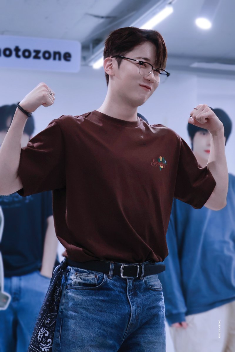 enchanting514's tweet image. 250630

୧⃛(๑⃙⃘◡̈︎๑⃙⃘)୨⃛

#YECHAN #예찬 #YECHANI
#OMEGA_X #오메가엑스