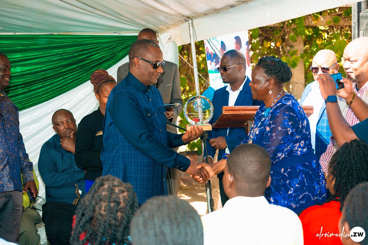 nangozimbabwe's tweet image. 📸 Day 1 in Pics!
The Midlands NGO Expo &amp;amp; Winter School 2025 kicked off with action, insights &amp;amp; collaboration! Here’s how Day 1 unfolded:
🧩 Exhibitions
🗣️ Engagement
🛠️ Compliance support
#NANGOExpo2025 #LocallyLedDevelopment #CivicSpaceMatters