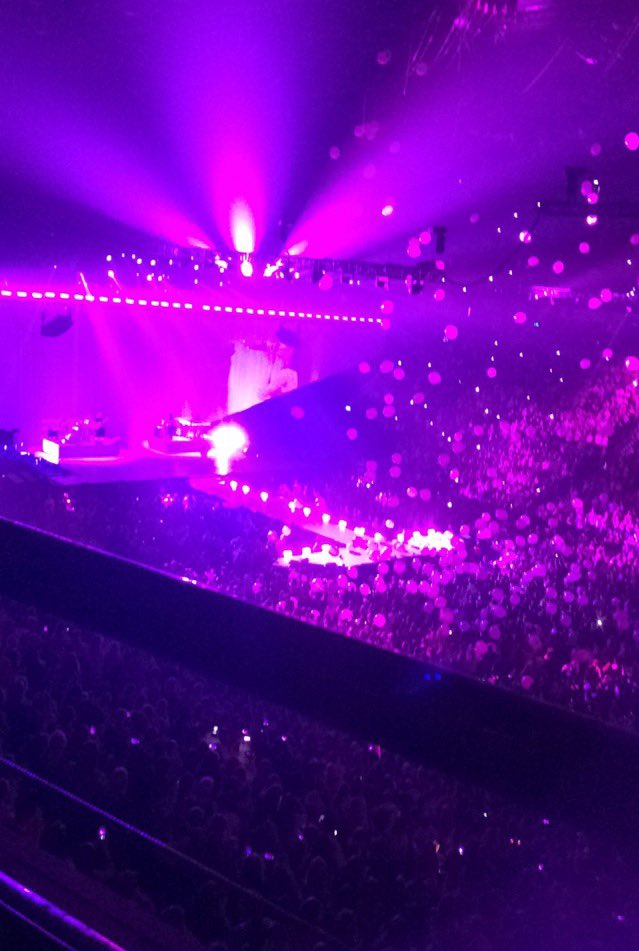 moonliighttears's tweet photo. can’t wait to be back home SO soon :’) https://t.co/4outSaZun6