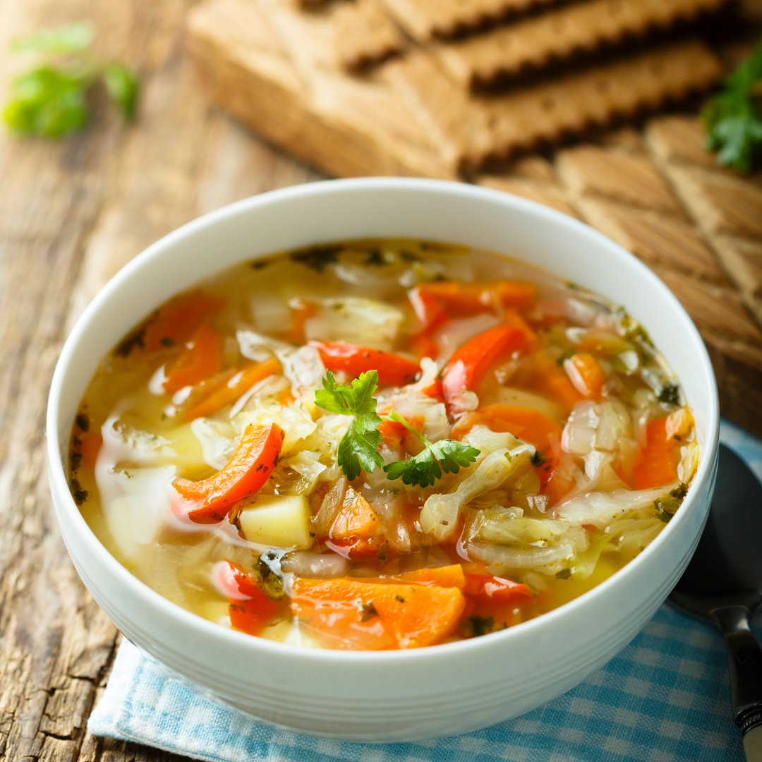 ourgreenchilli's tweet image. Vegetable Soup – R55

A warm, wholesome winter favourite. Light but satisfying.

📍 Order yours now: linktr.ee/greenchilligri…

T&amp;amp;Cs apply. E&amp;amp;OE.

#VegetableSoup #WinterWarmer #SoupSeason #PretoriaFood