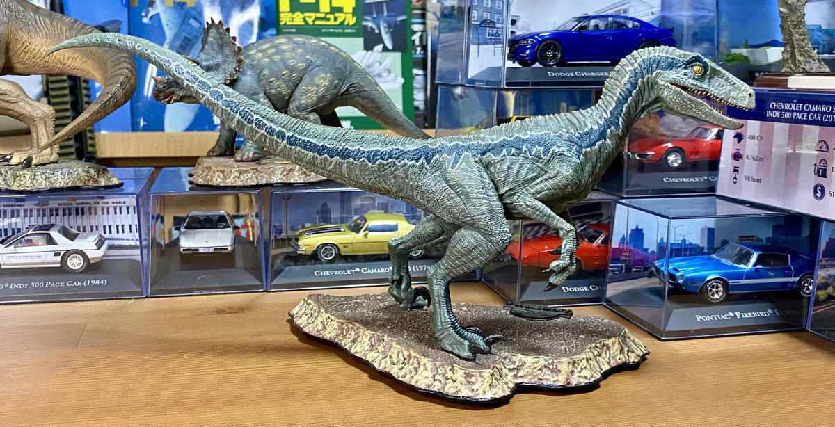Lightmaker12442's tweet image. 僕は #プライムコレクタブルフィギュア シリーズで“恐竜は素立ちが最高にクール”と知りました。
恐竜フィギュアって、何かと躍動感あるポーズにしがちで、それが良い場合もあるけど、PCFシリーズは全部素立ちでいいのでは🤔
#プライム1スタジオ