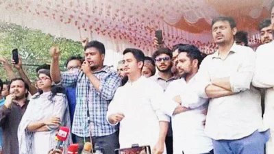 গোপালগঞ্জে মঞ্চে দাঁড়িয়ে ‘মুজিববাদ মুর্দাবাদ’ স্লোগান দিলেন এনসিপি নেতা হাসনাত আবদুল্লাহ