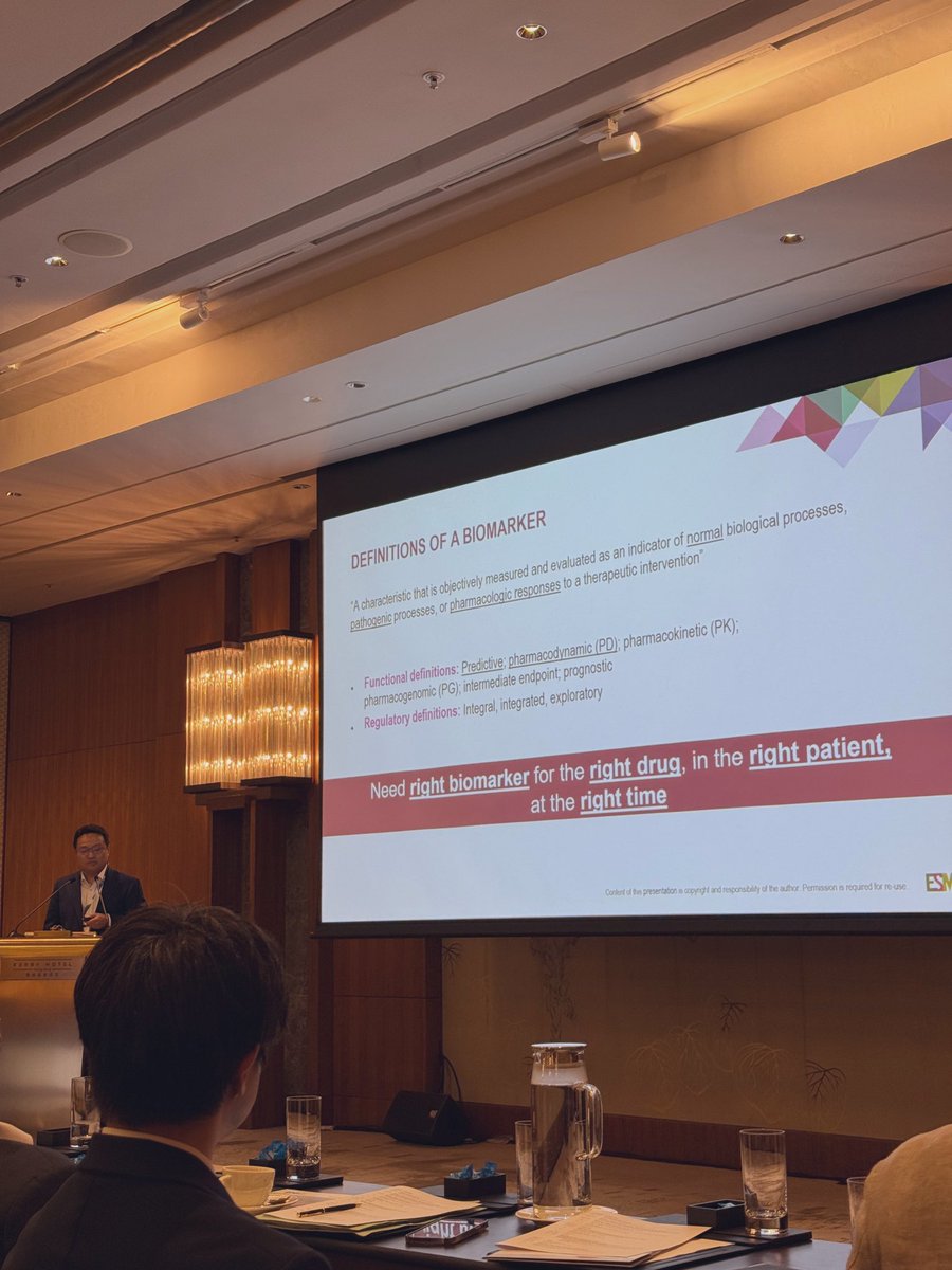 omalirp's tweet image. Prof Loong with an engaging talk on patient selection-genomic matching, handling NGS big data, and considering intratumoural heterogeneity - Day 1 @myesmo Advanced Course on #DrugDevelopment in Hong Kong / session chaired by Prof Jayesh Desai & Prof Brigette Ma