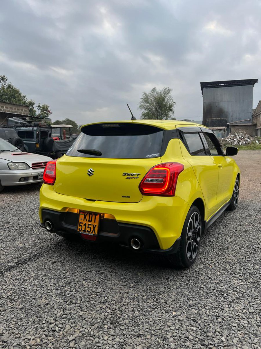 Probably the cheapest new* drivers car you can get in the country at the moment is up for sale 
Ii ukinunua uko na access to networks imijiet 
Alafu it sits at 14kml on the city and more on the haiwei but let’s be honest the fun you’ll have in this thing is too much 

Suzuki