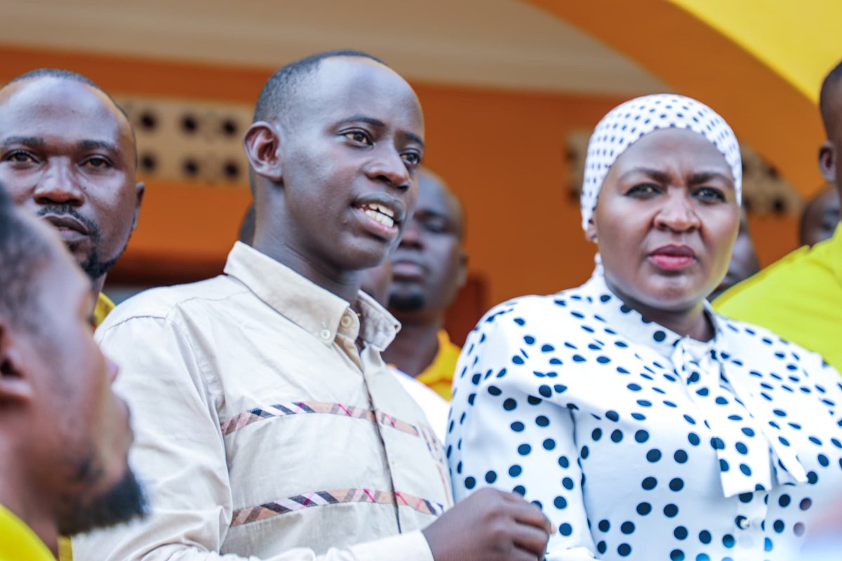 Njjerumedia's tweet image. “It’s not just about politics it’s about hope, unity, and a shared dream for a better tomorrow,” “When we vote, we choose love for our country, faith in each other, and belief in our future.” Said @SamBegira aspiring Youth MP Central Region.
#BegiraIsTheBest