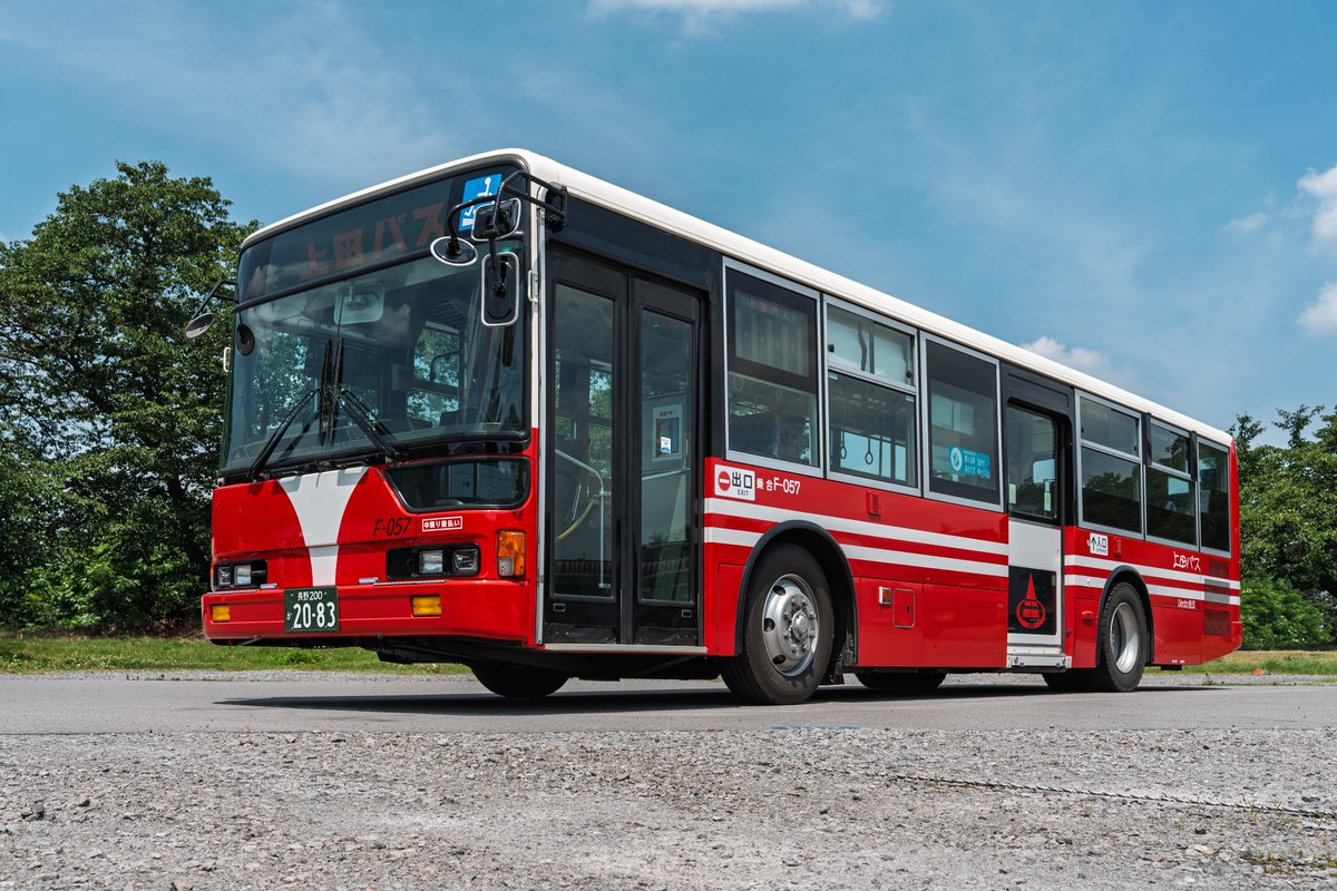 ueda_bus's tweet image. 弊社のバス好きドライバーが考案した
（2025年ようこそ！上田バスへ ペタノン(F-057)ファンの集い）ツアーです！
バスの話で盛り上がりたい方はぜひ
ご参加お待ちしております。
当日はそのドライバー自身が運転しますよー🚌🚌🚌

このツアーに関するお問い合わせは…