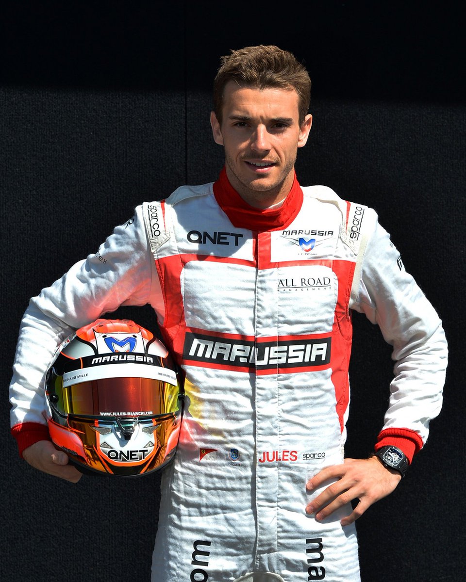 10 ans déjà.. 🕊️

Qu'est ce que j'aurai aimé te voir au volant d'une Ferrari Jules.. 💔