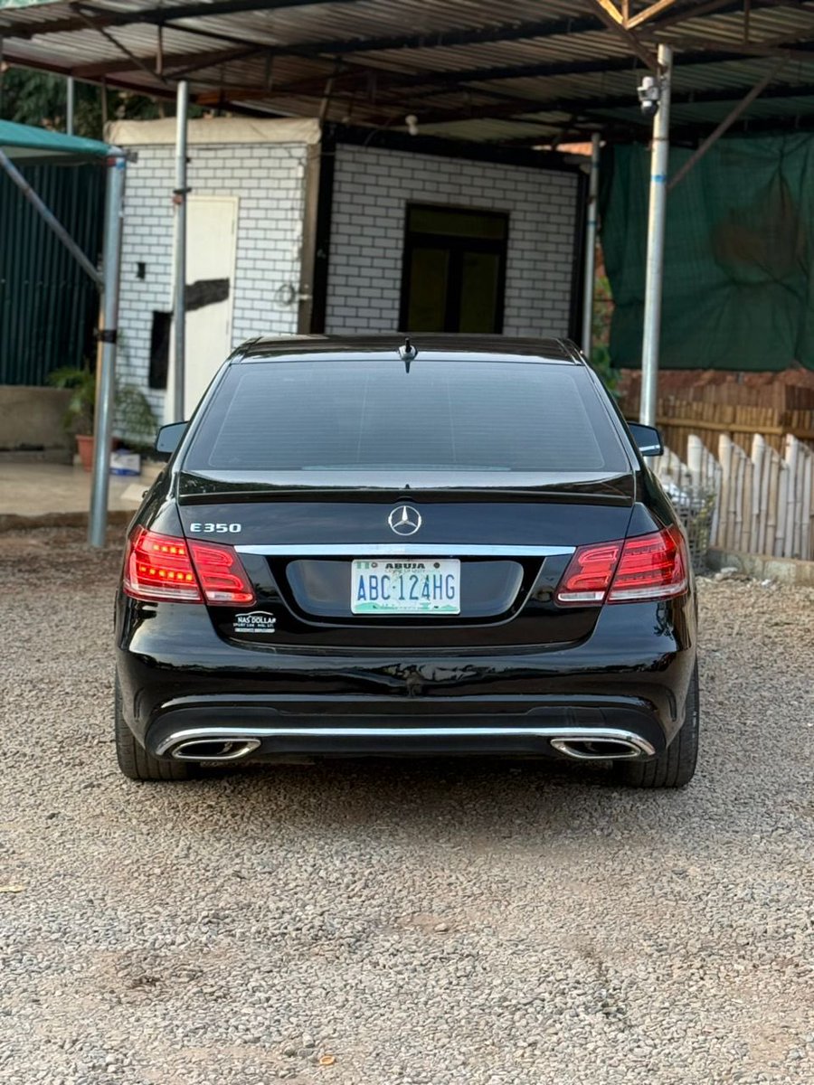 Neatly used E350 Benz

Year 2010 Model

Duty ✅✅✅

Price ₦11.5m

📍Abuja