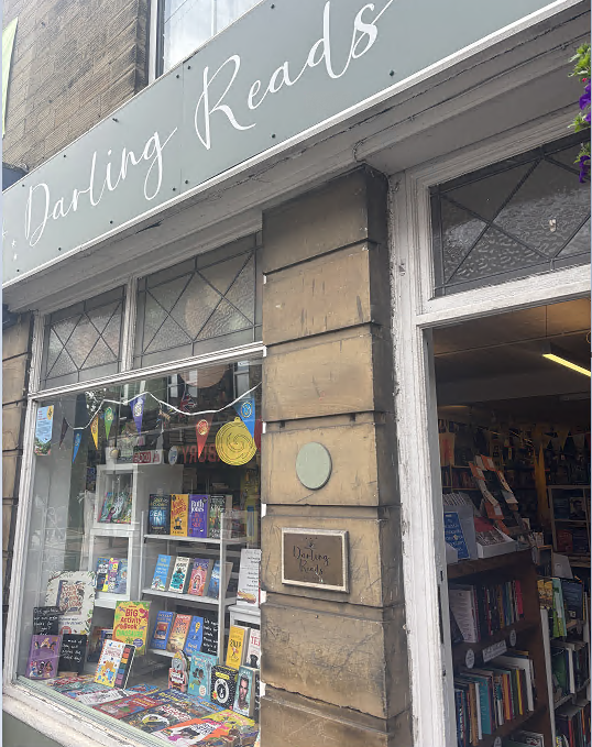 Gardlink Helpdesk (@gardlink_help) on Twitter photo 🚗Store Visit🚗
Dan visited Darling Reads in Horbury to train Asher & Laura on Gardlink & EPOS. They covered tips, planned an August stocktake visit, and discussed exporting data to update the bookshop’s website.
📧Gardlinksupport@Gardners.com
☎️ 01323 521555
#BookSellerSupport 🚗Store Visit🚗
Dan visited Darling Reads in Horbury to train Asher & Laura on Gardlink & EPOS. They covered tips, planned an August stocktake visit, and discussed exporting data to update the bookshop’s website.
📧Gardlinksupport@Gardners.com
☎️ 01323 521555
#BookSellerSupport