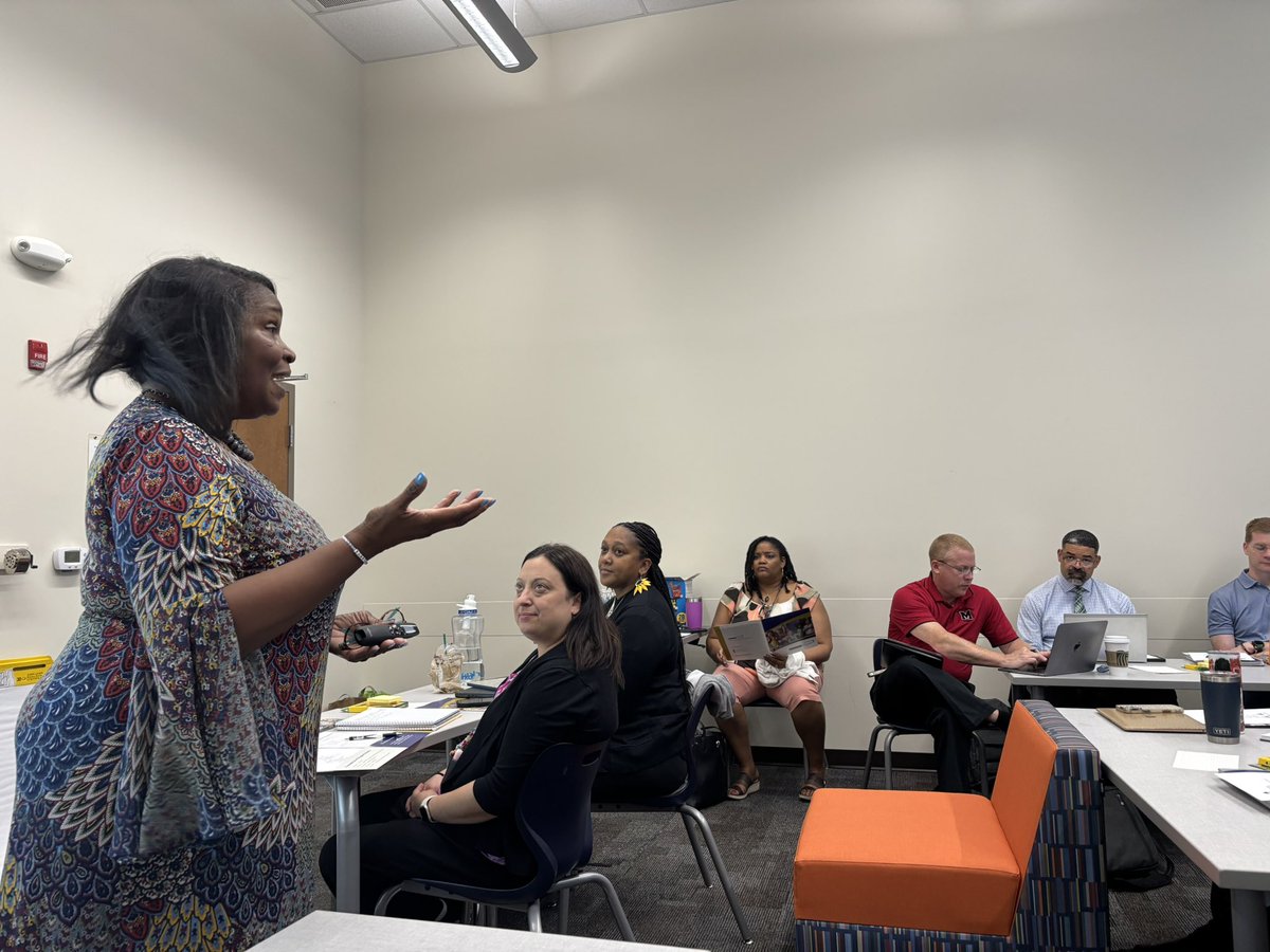 JcpsMagnet's tweet image. Kicking off the year right with training for our magnet leaders with @MagnetSchlsMSA Diverse and Dynamic Learning Environment professional learning.  @JCPSKY #JCPSMagnets #WeAreJCPS