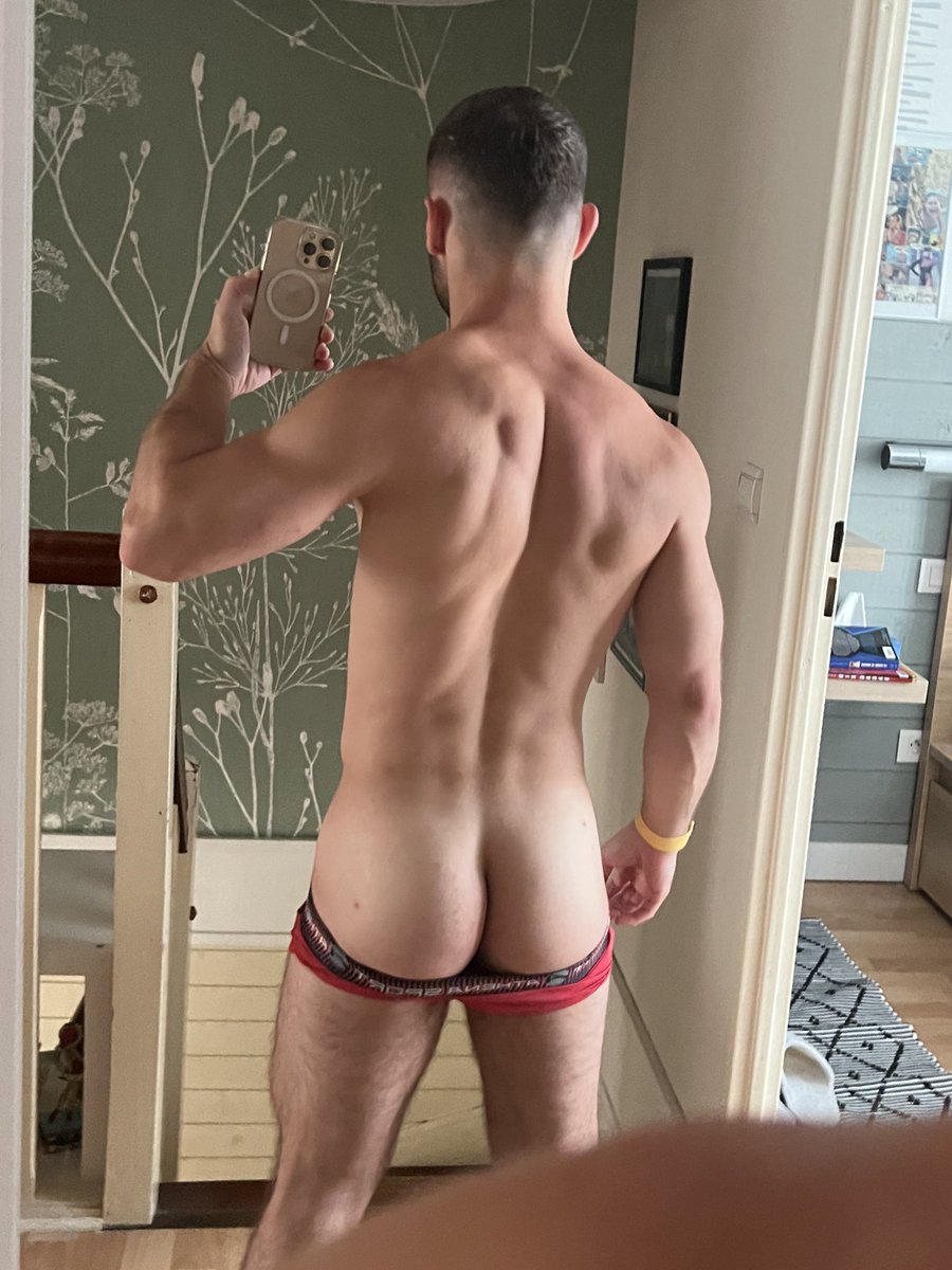 Andrew Bennett tweet media