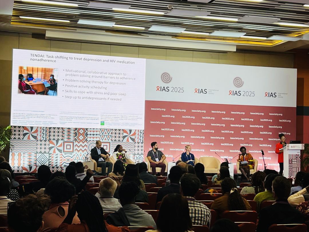 Day 2: Presenting the #Tendai clinical trial at the #ias2025. Lovely to be in #Kigali
<a href="/melanieabas/">Melanie Amna Abas</a> 
<a href="/UniversityOfZim/">University of Zimbabwe</a> 
<a href="/KingsCollegeLon/">King's College London</a>