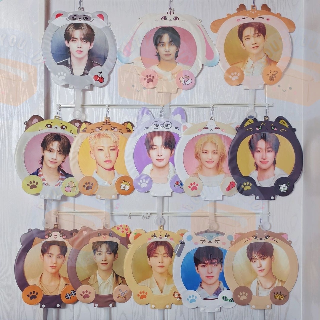 Sells interest check~ Kalau open PO ada yang minat kah? Est bersih 85k-90k, DP 50k aja~ Cover Impict SEVENTEEN nih, gemes banget! [Boutyou_id] Tadi fotonya ketinggalan, nih aku lampirin sekarang ya~