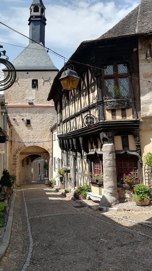 Guillaume tweet media