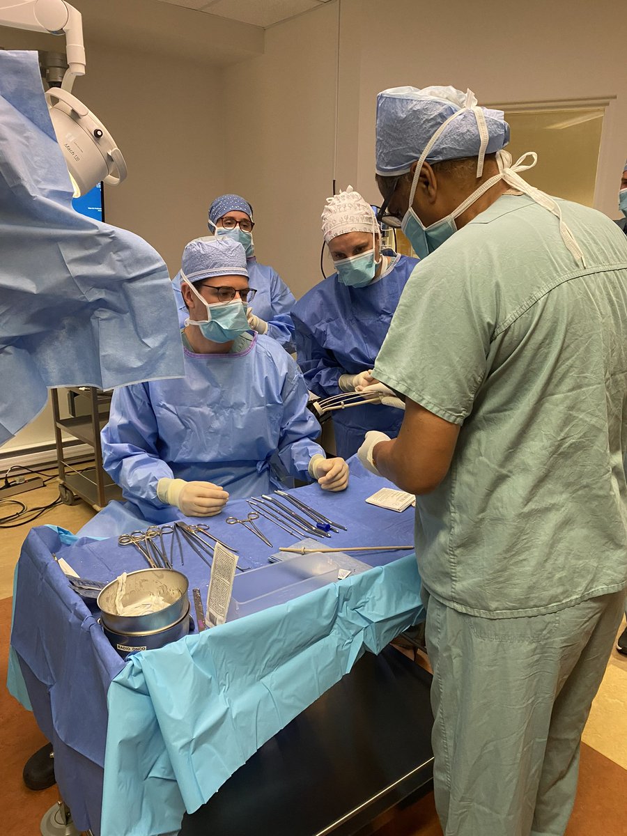 Sushilberiwal's tweet image. First Hybrid brachytherapy with Aarhus applicator in chicoutimi hospital, Quebec @AmericanBrachy on brachy awareness day @KamravaMD @DocGlaser @AndrewKellerMD